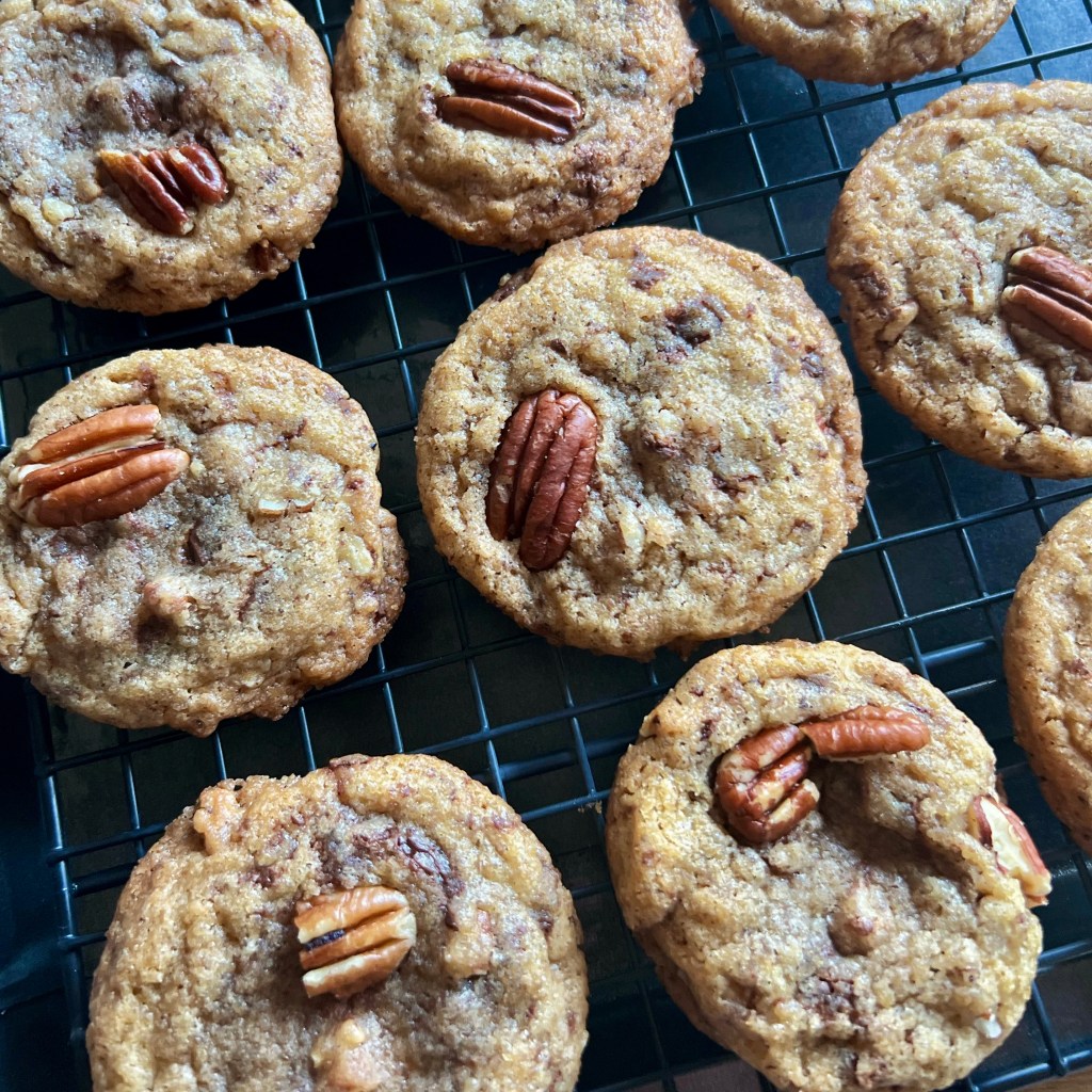 Brown Butter Pecan Chocolate Chunk&nbsp;Cookies
